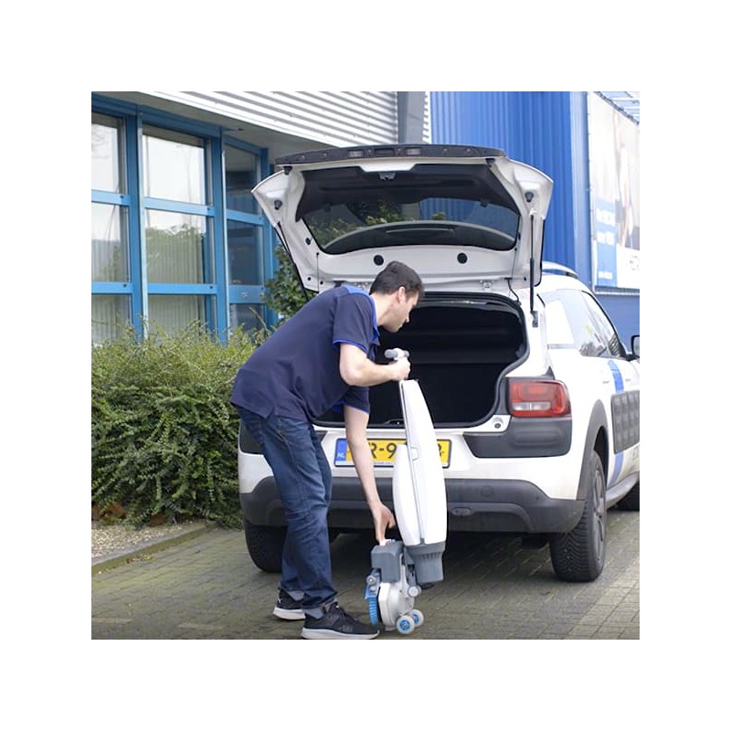 Grâce à sa grande mobilité (roues de transport, faible poids, petite taille), vous pouvez facilement vous déplacer.